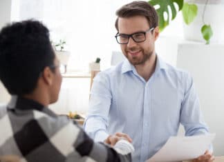 Comment recruter un DRH qui correspond à votre culture d’entreprise ? Comment-recruter-un-DRH-qui-correspond-à-votre-culture-d’entrepris